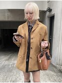 ホワイトブロンド/ハイトーンボブ