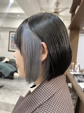 ラック 表参道(LUCK) インナーカラー/ライトブルー/ボブ/デザインカラー/20代