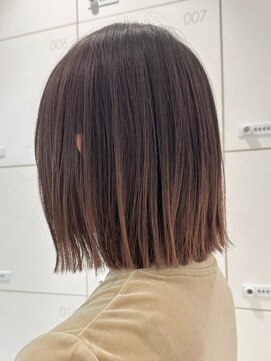 アビーツー(ABBEY2) ぱつっとボブ/ぱっつん/大人ボブ/切りっぱなしボブ/ストンボブ