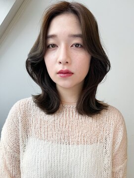 ソア 渋谷(soar) 韓国風レイヤーミディ◎顔周りカット×ミルクティーベージュ