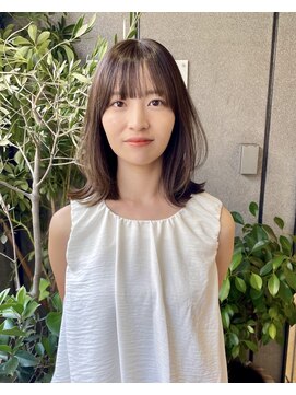 グリーン 町田(green) 【ミディアム】肩でハネる自然なレイヤースタイル