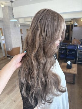 ビリーフリック(be'leef ric) ミルクティーグレージュ