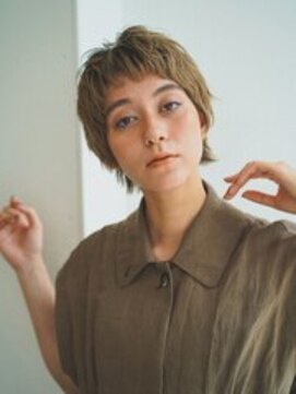 ハク メゾン(HaKU maison) オン眉前髪セシルカットオリーブベージュショートウルフ