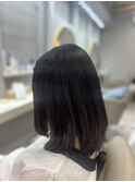 スッキリまとまりやすいミディアムスタイル♪