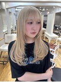ホワイトブロンドカラー