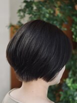 オルガ(orga)&nbsp;フェミニンなショートボブ