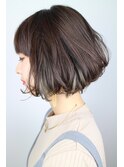 インナーカラー内巻きボブ