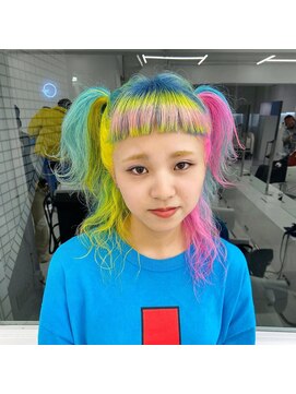 クク(QUQU) 複雑なデザインカラー！