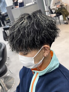 オーバルバイアピッシュ(OVARL by apish) ツイストスパイラル