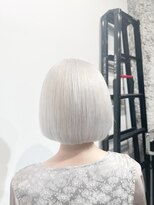 ペレ 渋谷(PELE)&nbsp;黒髪/グレーベージュ/ハイトーン/ブリーチ/渋谷