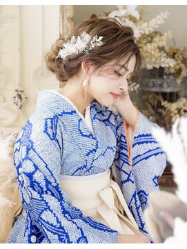 ヘアメイクサロンシャルメ(Hair Make Salon CHARMER) 和装・洋装どちらもOK万能ゆるふわシニヨン！
