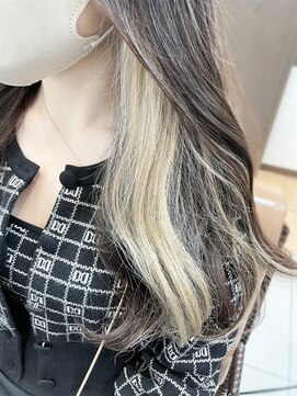 ソワンドゥブレス 大日店 (soin de brace) インナーカラー×ホワイトベージュ