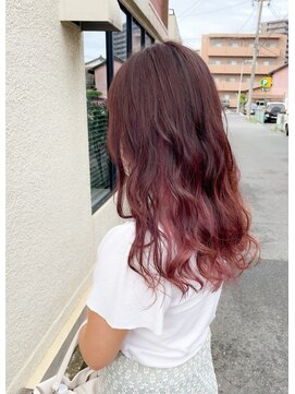 アイリスヘアー(iris hair) デザインカラー三重顔周りレイヤーボブグレージュカラー