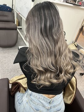 アブアイ(I love I) バレイヤージュ