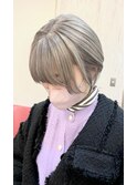 【岩切・AnNa】フルブリーチのホワイトベージュショート