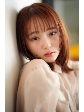 イグレックビス(igrek bis) 肩上ボブ/顔まわりレイヤースタイル