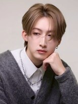 メンズサロン キング 枚方店(Men’s salon K!ng)&nbsp;フェザーショートアップバングセンターパートメンズハイライト