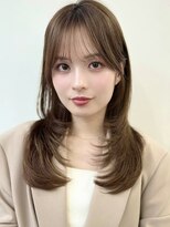 ハニーシブヤ(HONEY shibuya)&nbsp;レイヤーカット/顔周り/ミルクブラウン/脱白髪染め１