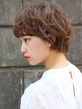 シトリ(ShitoRe) ルーズショートパーマスタイル