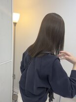 ガーランドウメダ(Garland umeda) ミディアムストレート×モノトーンブラウン
