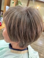 ヘアーサロン ナツメ(hair salon Natume)&nbsp;ショートカット&グレーカラー
