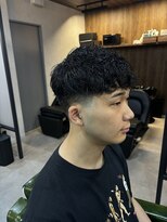 オールマンバーバーショップ 流山おおたかの森(Allman Barbershop)&nbsp;リバースセンターパート/ニュアンスパーマ/流山おおたかの森