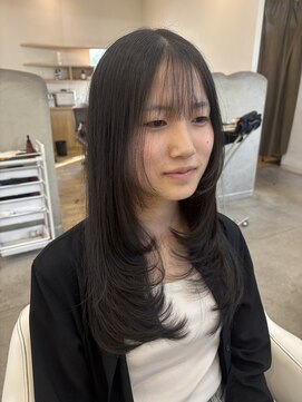 ジーアイム(G－i’m) 顔まわりレイヤー×ハッシュカット