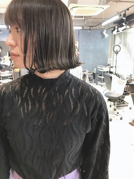 アイニコプラス(ainico.+) ヌーディシアーグレージュ  ボブ