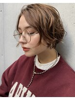 レオニード 表参道(LEONID)&nbsp;ショートパーマ　ホワイトアッシュ　佐々木