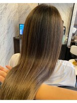 カミケンパセオ(kamiken.paseo)&nbsp;さらさら上品きれいナチュラルロング【カミケンパセオ】