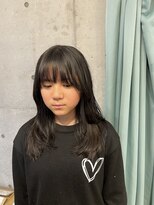 タエビスアリッサム(Taebis Alyssum) 韓国風×顔周りレイヤーくびれ巻き