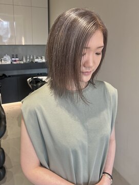 ソル 栄矢場町(SOL) デザインカラー/ミディアムボブ/前下りボブ/名古屋ブリーチ