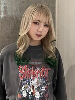 モニカ 栄店(MONIQA)&nbsp;ペールベージュ × グリーン