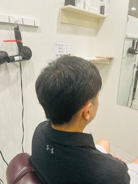 レーヴ(REVE) ツーブロック一周刈り上げアップバング