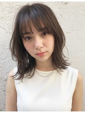 ヘアサロンM 新宿 くびれ×レイヤー×切りっぱなし×外ハネ×渋谷×透明感