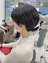 アッシュ 下北沢店(Ash) プチツーブロックの黒髪ショート