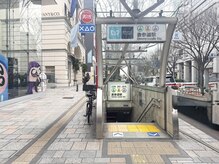 まずは表参道駅、A2出口へ♪