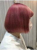 ハイトーン ピンクカラー ベージュ ブリーチ ボブ
