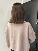 アトレ アネックス(attrait ANNEX)&nbsp;セミロングのツヤ髪ブラウン×大人っぽいカット
