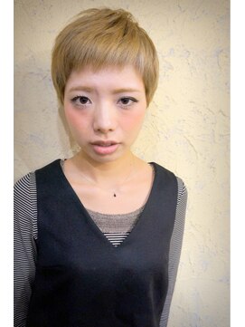 ヘアーアトリエ トムボーイ(hair aterie TOM BOY) 大人ショート