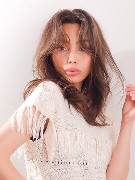 ムーン ティコブラーエ(moon tico brae) エアリーミディ/ショートパーマ/黒髪カタログ/ホワイトアッシュ