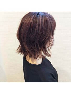 ヘアリゾートハピネス 甘すぎない大人かわいいロゼカラー