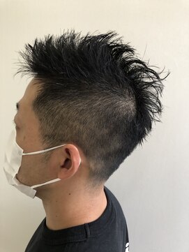 ヘッズ 本八幡店(HEADS) ショート　マッシュ　ショートボブ　HEADS 市川　学割　イルミナ