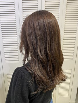 アドラーブル 女池店(adorable) 30代40代髪質改善カラーオルチャンブラウンウルフレイヤー