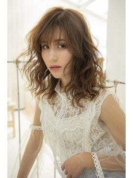 メルク(merc.) ミディアムレイヤー×撮影【merc.松下】