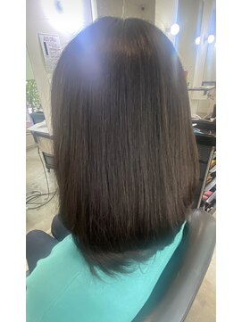 アナログノイ(analog noi) くせ毛も潤いサラツヤストレート