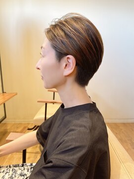 ヘアー ドレッサー パワードール(Hair Dresser) 刈り上げがカッコいいショート