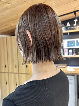 キラ 原宿(KILLA) ダブルカラー_インナーカラー_こなれミディ_レイヤー_前髪