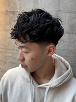 グラッシー(GLASSY)&nbsp;スペインカール/スパイキーショート/フェザーパーマ／フェード