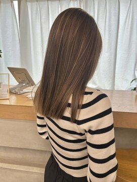 イット(it.) kana ハイライト ベージュ